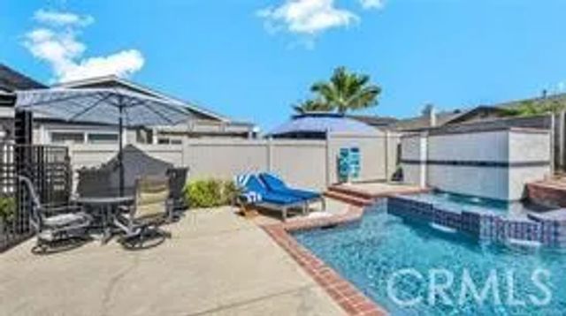 17452 Mayor, Huntington Beach, CA 92647