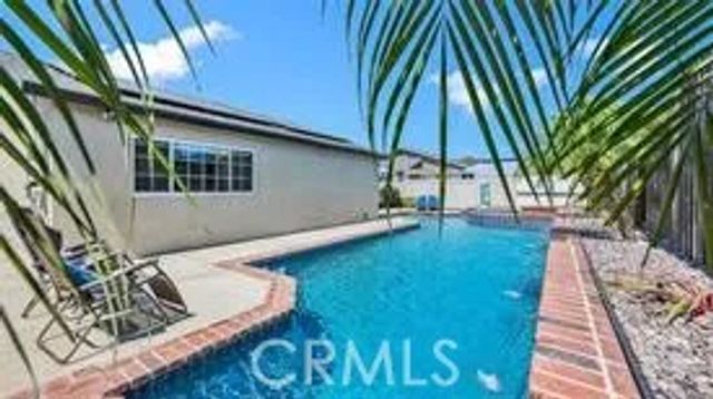17452 Mayor, Huntington Beach, CA 92647