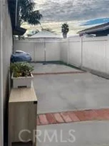 17452 Mayor, Huntington Beach, CA 92647