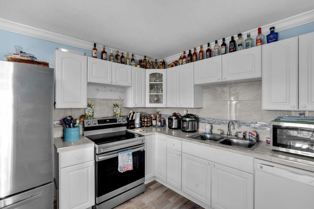 11348 4th Ave Ocean, Marathon, FL 33050