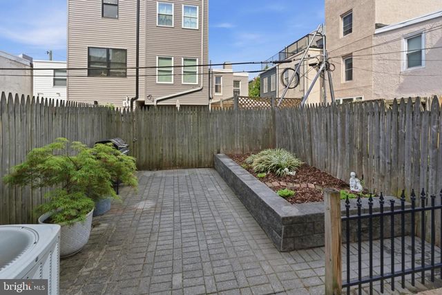 832 N 20TH ST, Philadelphia, PA 19130