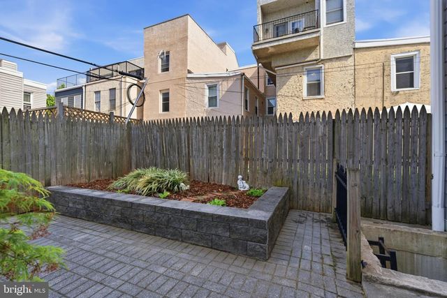 832 N 20TH ST, Philadelphia, PA 19130