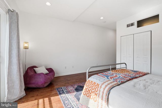 832 N 20TH ST, Philadelphia, PA 19130