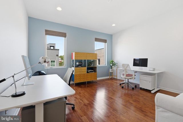832 N 20TH ST, Philadelphia, PA 19130