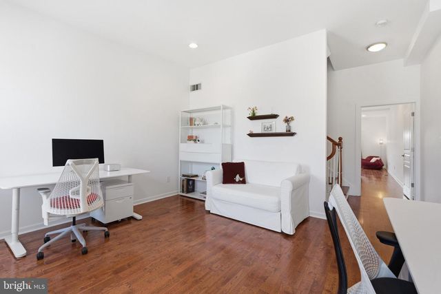832 N 20TH ST, Philadelphia, PA 19130