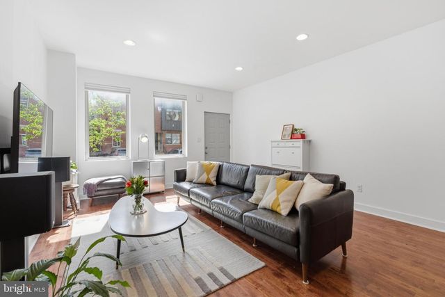 832 N 20TH ST, Philadelphia, PA 19130