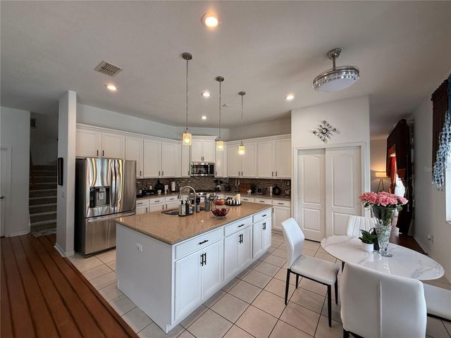 19949 TAMIAMI AVENUE, Tampa, FL 33647