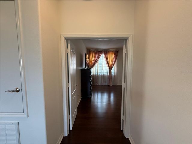 19949 TAMIAMI AVENUE, Tampa, FL 33647