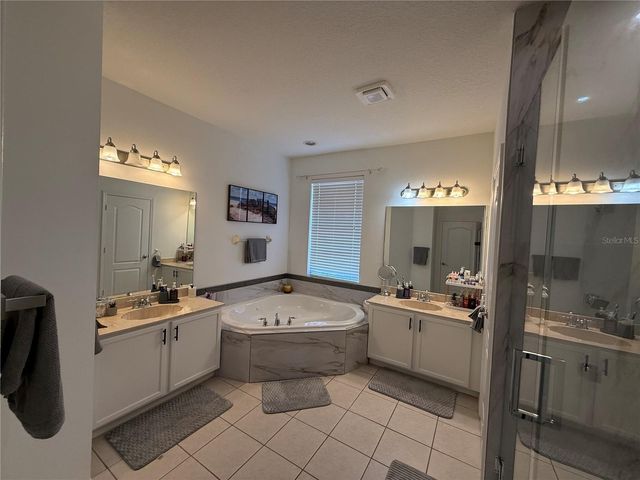 19949 TAMIAMI AVENUE, Tampa, FL 33647