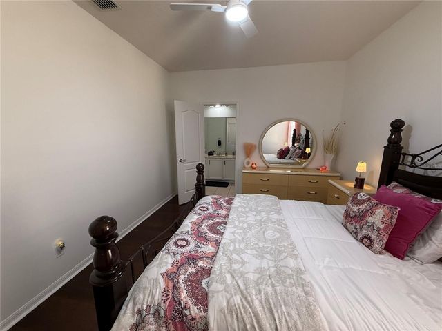 19949 TAMIAMI AVENUE, Tampa, FL 33647