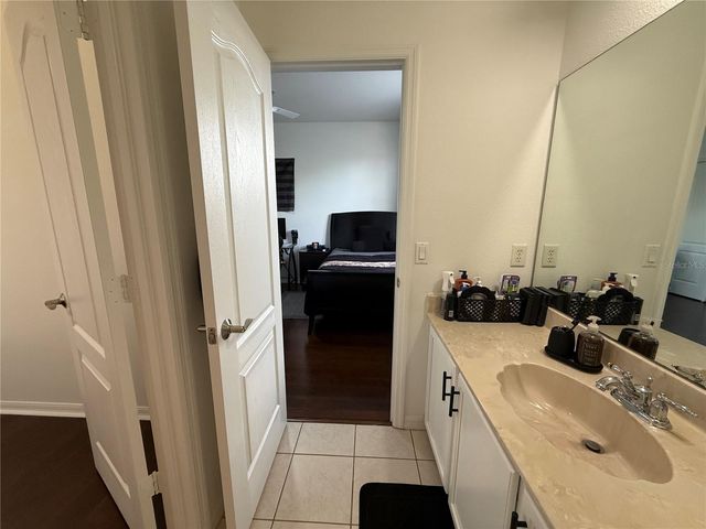 19949 TAMIAMI AVENUE, Tampa, FL 33647