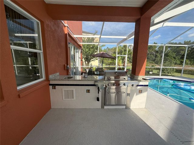19949 TAMIAMI AVENUE, Tampa, FL 33647