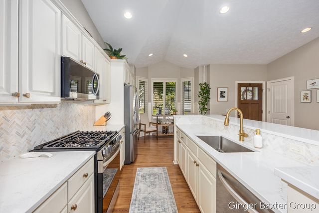 12519 Retreat Drive 30, Grand Haven Twp, MI 49417
