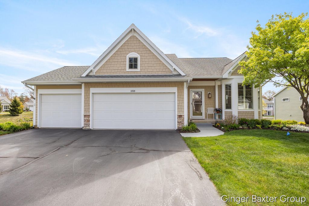 12519 Retreat Drive 30, Grand Haven Twp, MI 49417