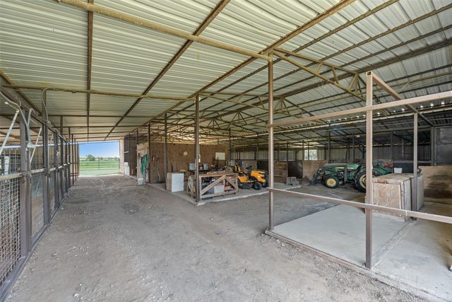 8991 County Road 156, Kaufman, TX 75142
