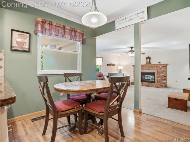 45414 Brunswick Drive, Canton Charter Township, MI 48187