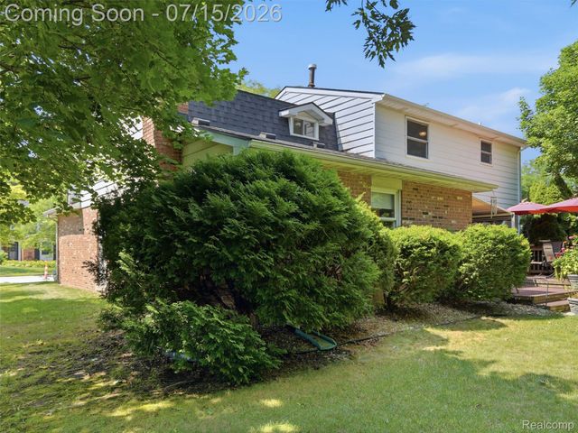45414 Brunswick Drive, Canton Charter Township, MI 48187
