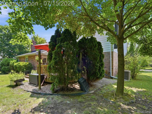 45414 Brunswick Drive, Canton Charter Township, MI 48187