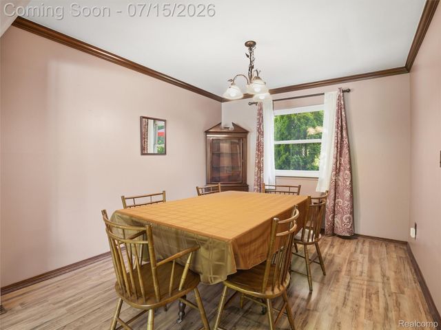 45414 Brunswick Drive, Canton Charter Township, MI 48187