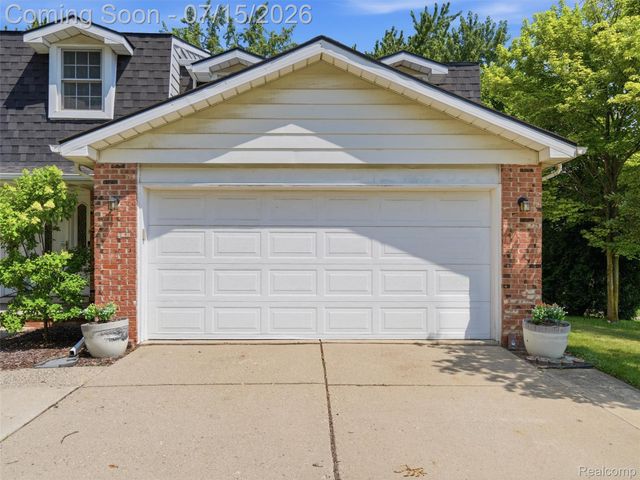 45414 Brunswick Drive, Canton Charter Township, MI 48187