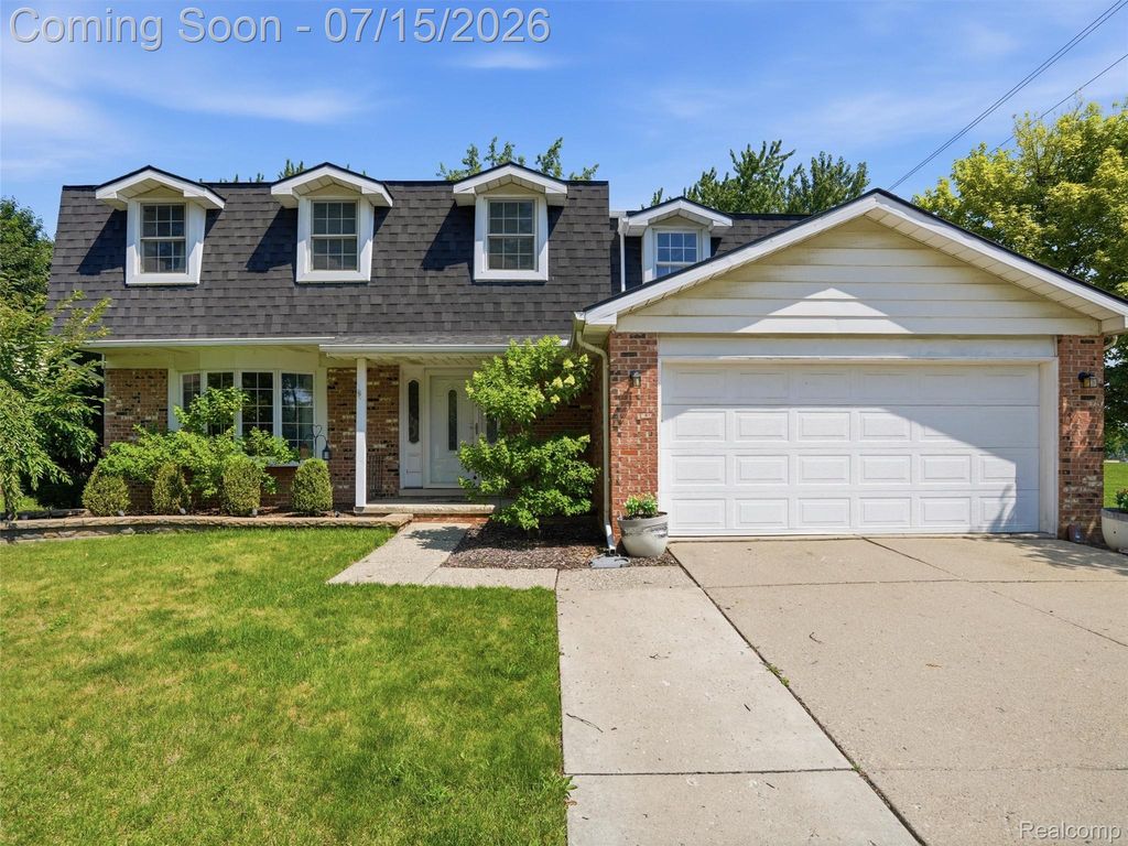 45414 Brunswick Drive, Canton Charter Township, MI 48187