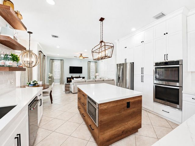 11113 Brandywine Lake Way, Boynton Beach, FL 33473