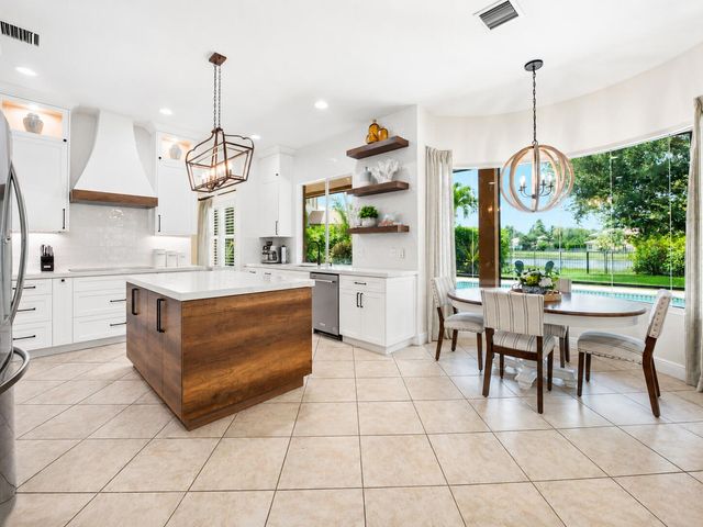 11113 Brandywine Lake Way, Boynton Beach, FL 33473