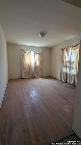 4918 ALMA, San Antonio, TX 78222