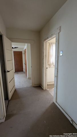 4918 ALMA, San Antonio, TX 78222