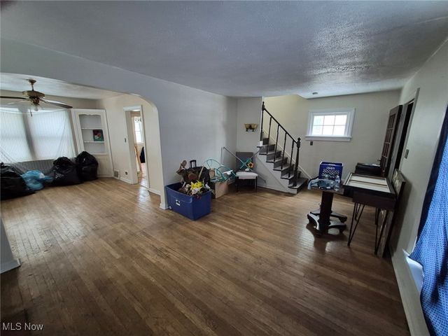 3634 Pennington Road, Shaker Heights, OH 44120