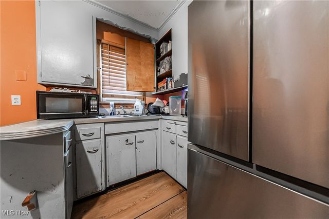 1477 E 195th Street, Euclid, OH 44117