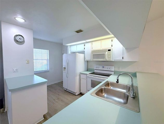 504 ROSE APPLE CIRCLE, Port Charlotte, FL 33954