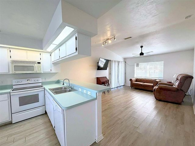 504 ROSE APPLE CIRCLE, Port Charlotte, FL 33954