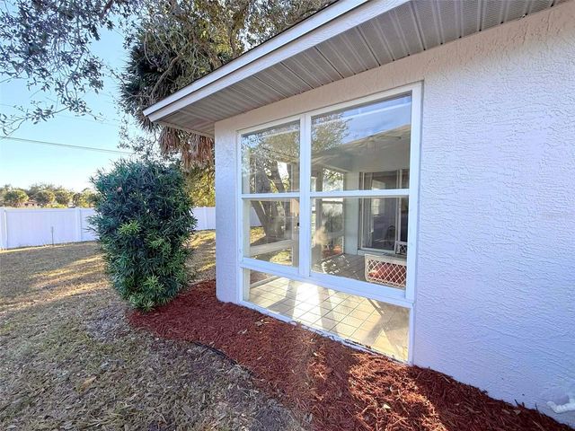 504 ROSE APPLE CIRCLE, Port Charlotte, FL 33954