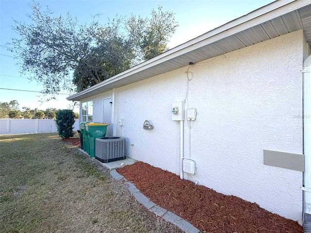 504 ROSE APPLE CIRCLE, Port Charlotte, FL 33954