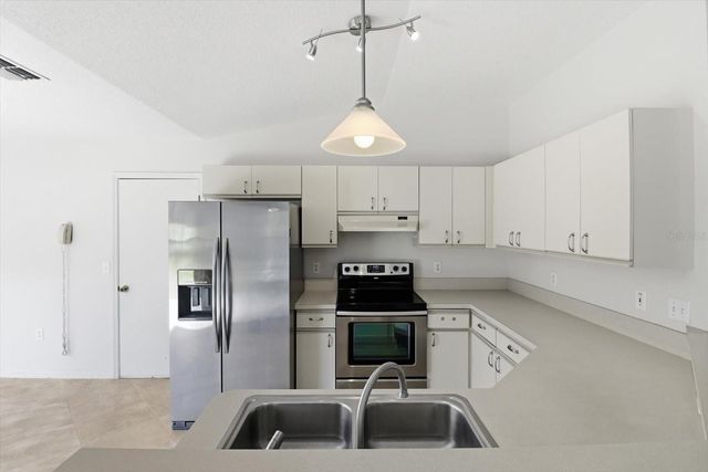 826 W COCKATIEL LOOP, Hernando, FL 34442