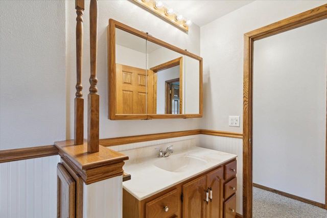 2130 N Pontiac Drive, Janesville, WI 53545