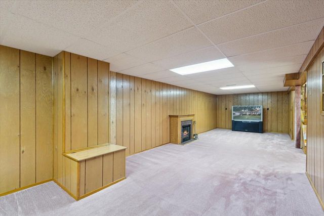 2130 N Pontiac Drive, Janesville, WI 53545