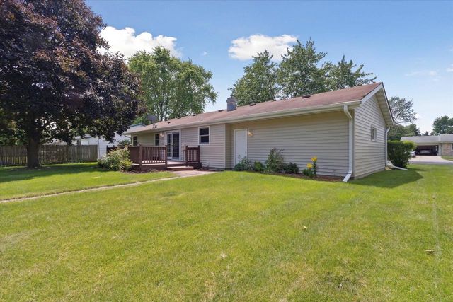 2130 N Pontiac Drive, Janesville, WI 53545