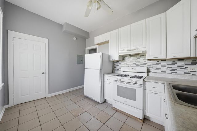 7056 S Parnell Avenue 3N, Chicago, IL 60621