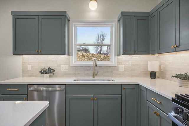 5214 Inspiration Way, Fitchburg, WI 53711