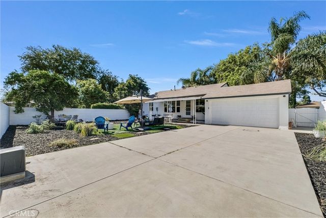 1204 Riverside, Fullerton, CA 92831