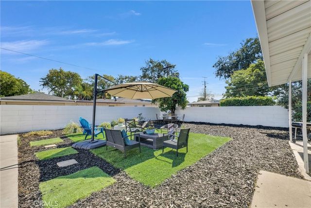 1204 Riverside, Fullerton, CA 92831