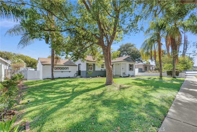 1204 Riverside, Fullerton, CA 92831