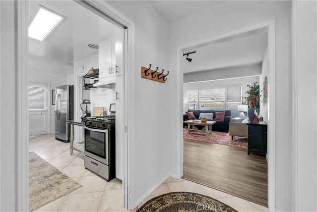 1204 Riverside, Fullerton, CA 92831