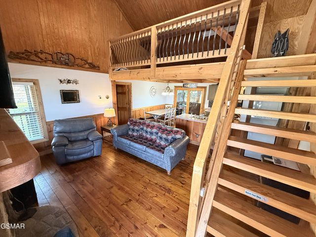 140 Smoky Mountain Way, Sevierville, TN 37876