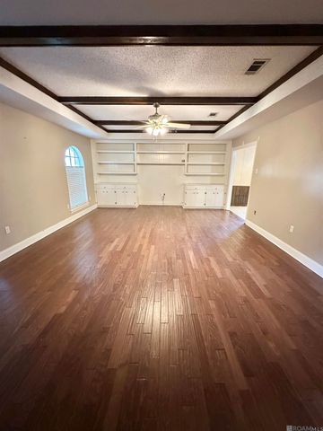3572 Madeira Dr, Baton Rouge, LA 70810