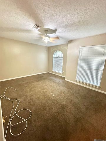 3572 Madeira Dr, Baton Rouge, LA 70810