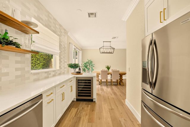 7630 Topiary Avenue, Boynton Beach, FL 33437