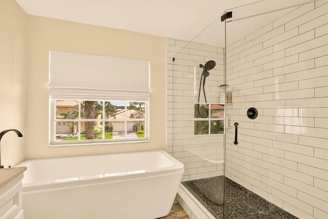 7630 Topiary Avenue, Boynton Beach, FL 33437